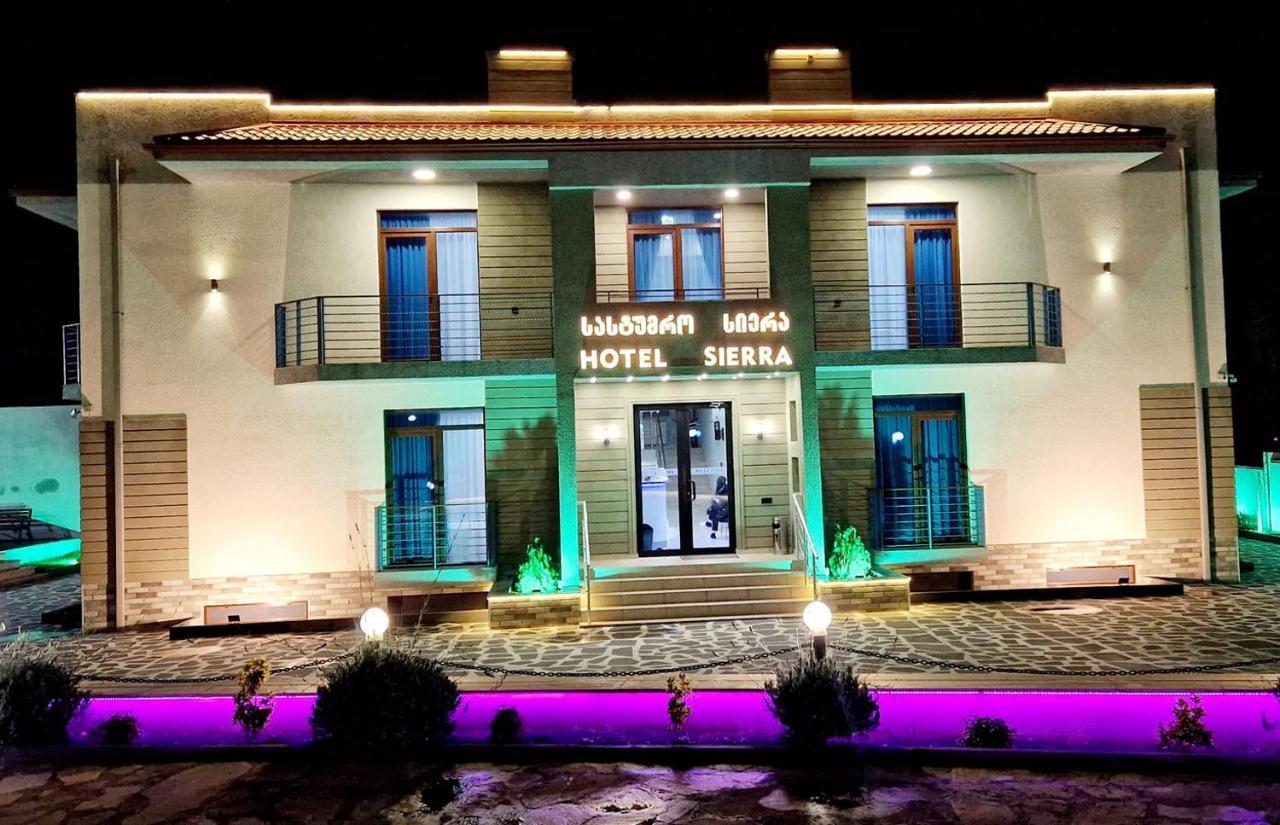 Sierra Hotel Тбилиси Екстериор снимка