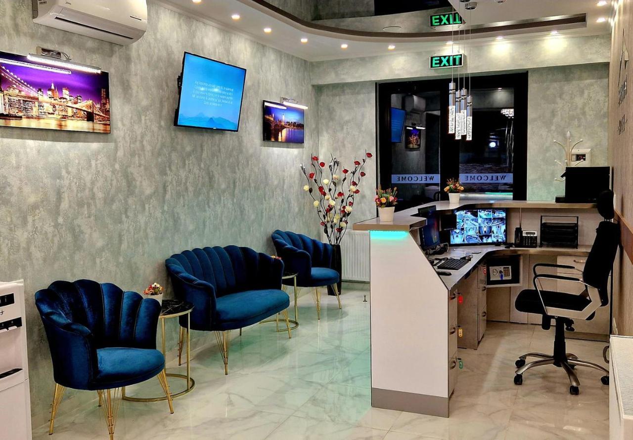 Sierra Hotel Тбилиси Екстериор снимка