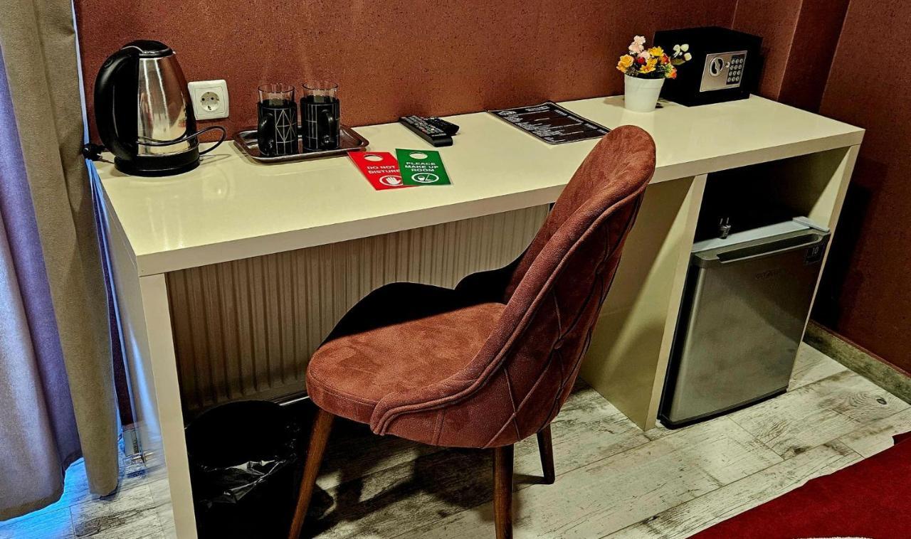 Sierra Hotel Тбилиси Екстериор снимка